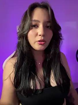 Angeldusttt online show from February 1, 2026, 2:21 am