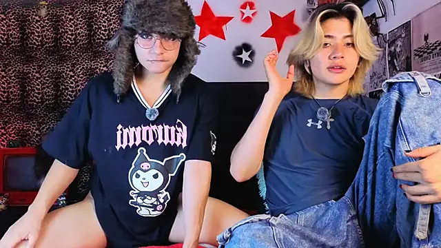 Snapshot of Vamps_Lovers chatting on November 9, 2025, 1:20 pm Vamps Lovers online show from November 9, 2025, 1:20 pm