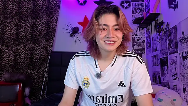 Snapshot of Vamps_Lovers chatting on November 29, 2025, 4:21 pm Vamps Lovers online show from November 29, 2025, 4:21 pm