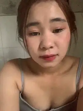 Lyminhtinh online show from October 8, 2025, 1:47 am