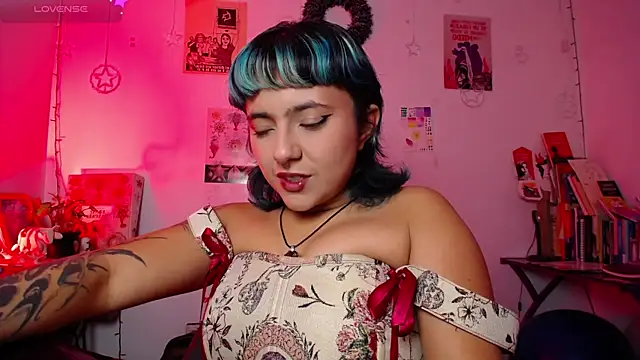 Snapshot of AlmaNanax chatting on January 12, 2026, 6:51 am AlmaNanax online show from January 12, 2026, 6:51 am