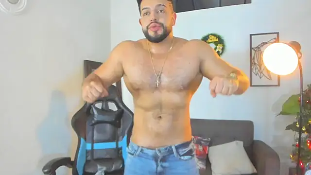 Justin kingX7 online show from December 14, 2025, 11:42 pm