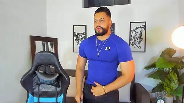 Snapshot of Justin_kingX7 chatting on February 8, 2026, 12:58 am Justin kingX7 online show from February 8, 2026, 12:58 am