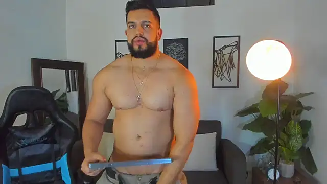 Snapshot of Justin_kingX7 chatting on March 1, 2026, 1:40 am Justin kingX7 online show from March 1, 2026, 1:40 am