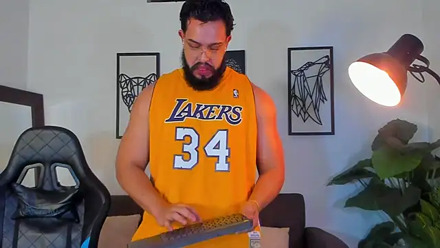 Justin kingX7 online show from June 29, 2026, 12:50 am