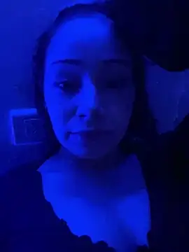 tunenahott online show from November 30, 2025, 7:51 pm