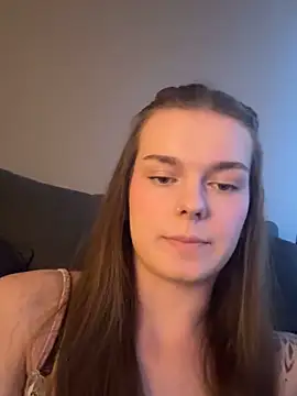 Snapshot of LisaFreier chatting on September 24, 2025, 11:46 am LisaFreier online show from September 24, 2025, 11:46 am