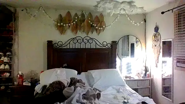 Snapshot of Electra_Slash chatting on February 22, 2026, 12:36 pm Electra Slash online show from February 22, 2026, 12:36 pm