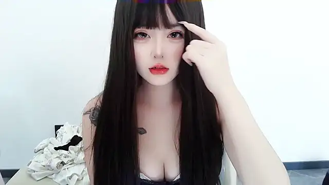 -caicai online show from October 23, 2025, 2:33 am