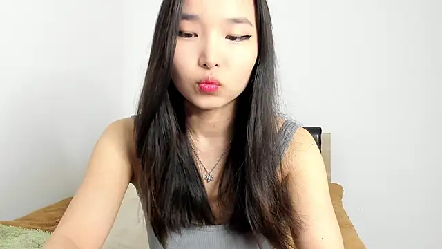 Snapshot of Soyun_Mia chatting on January 7, 2026, 4:53 pm Soyun Mia online show from January 7, 2026, 4:53 pm