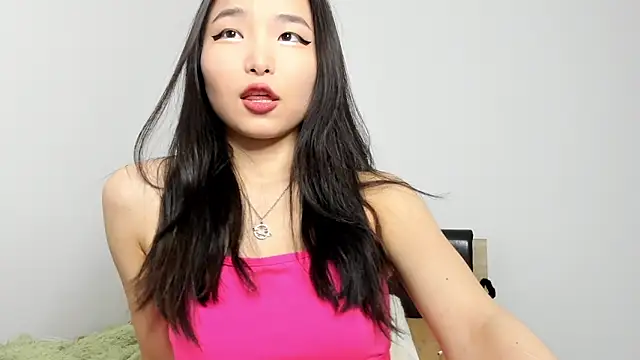 Snapshot of Soyun_Mia chatting on February 3, 2026, 1:38 pm Soyun Mia online show from February 3, 2026, 1:38 pm