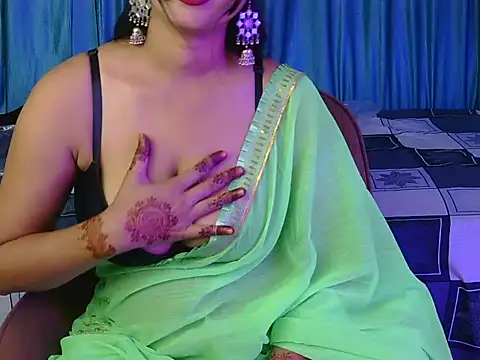 Snapshot of priya-kumari22 chatting on October 12, 2025, 5:17 am priya-kumari22 online show from October 12, 2025, 5:17 am