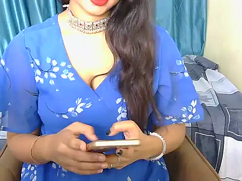 Snapshot of priya-kumari22 chatting on November 30, 2025, 3:54 am priya-kumari22 online show from November 30, 2025, 3:54 am