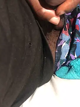 Snapshot of DarkSkiined chatting on October 26, 2025, 6:58 pm DarkSkiined online show from October 26, 2025, 6:58 pm