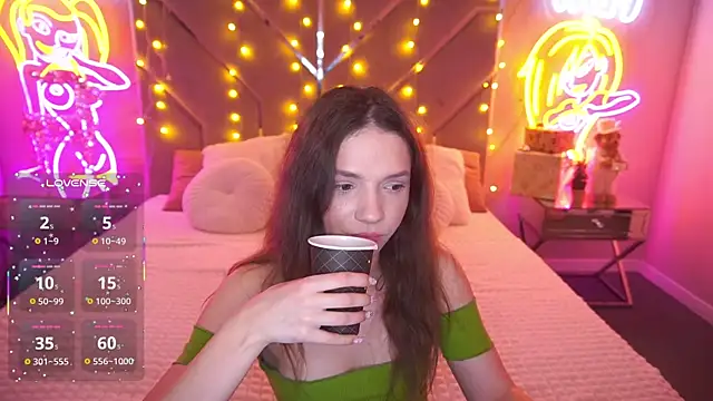 Snapshot of MirielleNymph chatting on January 6, 2026, 1:48 pm MirielleNymph online show from January 6, 2026, 1:48 pm