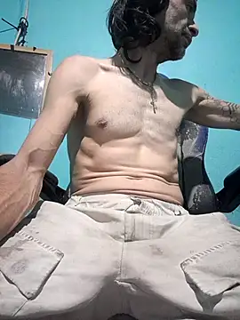 Snapshot of Morfis6xxx9 chatting on July 8, 2026, 6:18 am Morfis6xxx9 online show from July 8, 2026, 6:18 am
