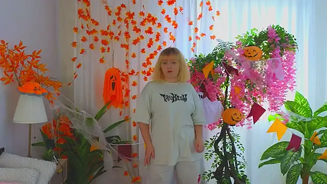 DianaJacobs online show from November 8, 2025, 11:32 am