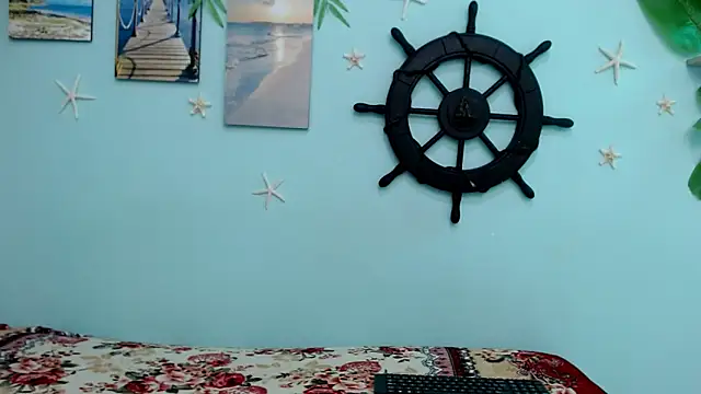 Snapshot of valeria18sexy chatting on November 25, 2025, 12:54 am valeria18sexy online show from November 25, 2025, 12:54 am