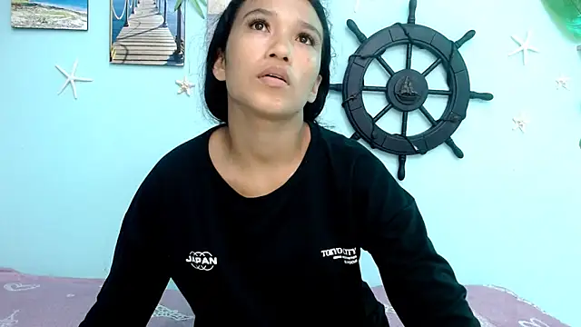 Snapshot of valeria18sexy chatting on November 27, 2025, 1:18 am valeria18sexy online show from November 27, 2025, 1:18 am