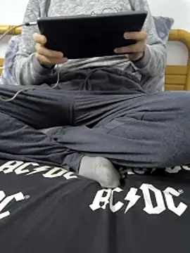 Snapshot of yazinyazin1 chatting on November 14, 2025, 1:54 pm yazinyazin1 online show from November 14, 2025, 1:54 pm