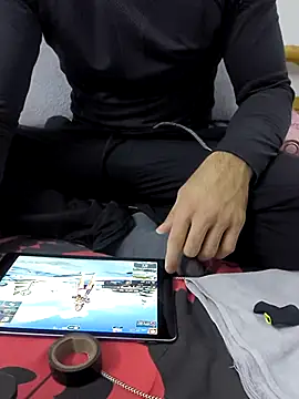 Snapshot of yazinyazin1 chatting on November 22, 2025, 7:46 pm yazinyazin1 online show from November 22, 2025, 7:46 pm