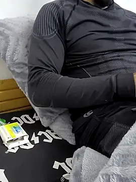 Snapshot of yazinyazin1 chatting on November 26, 2025, 1:12 pm yazinyazin1 online show from November 26, 2025, 1:12 pm