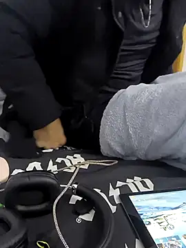 Snapshot of yazinyazin1 chatting on December 1, 2025, 1:16 pm yazinyazin1 online show from December 1, 2025, 1:16 pm