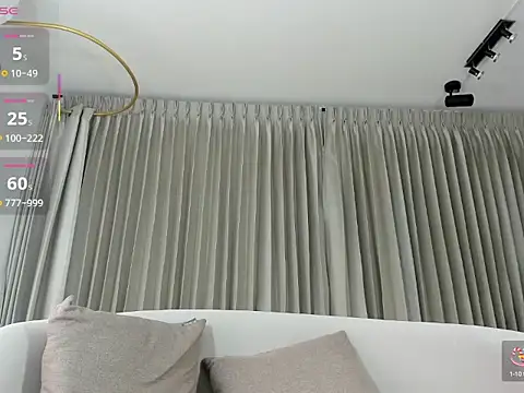 sabrinacherry online show from October 4, 2025, 6:39 pm