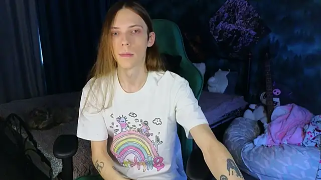 Snapshot of artass2 chatting on February 19, 2026, 10:22 am artass2 online show from February 19, 2026, 10:22 am