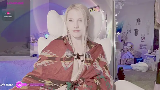 Talulaa online show from November 7, 2025, 5:35 pm