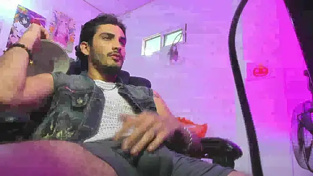 Snapshot of LovexJuxn_ chatting on October 30, 2025, 1:01 pm LovexJuxn  online show from October 30, 2025, 1:01 pm