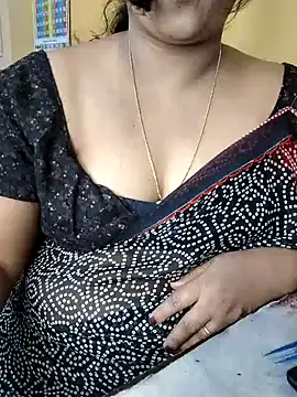 Snapshot of Angel0731 chatting on December 17, 2025, 6:03 pm Angel0731 online show from December 17, 2025, 6:03 pm