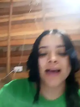 Snapshot of Juanita2215 chatting on September 11, 2025, 11:21 am Juanita2215 online show from September 11, 2025, 11:21 am