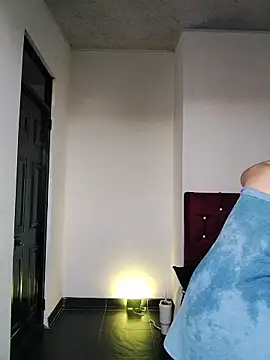 Snapshot of Eva_Clark01 chatting on November 19, 2025, 11:21 am Eva Clark01 online show from November 19, 2025, 11:21 am