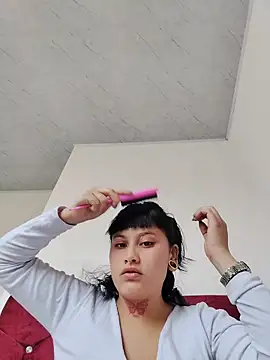 Snapshot of Eva_Clark01 chatting on December 17, 2025, 12:33 pm Eva Clark01 online show from December 17, 2025, 12:33 pm