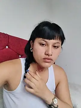 Snapshot of Eva_Clark01 chatting on December 19, 2025, 11:17 am Eva Clark01 online show from December 19, 2025, 11:17 am