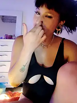 Snapshot of Eva_Clark01 chatting on January 9, 2026, 5:10 am Eva Clark01 online show from January 9, 2026, 5:10 am