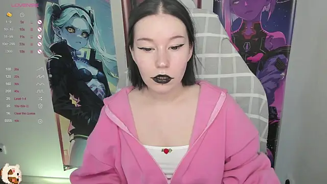 MargarettRose online show from November 14, 2025, 2:32 am