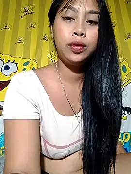 Snapshot of UrSweetAsianLady_02 chatting on February 13, 2026, 2:18 am UrSweetAsianLady 02 online show from February 13, 2026, 2:18 am