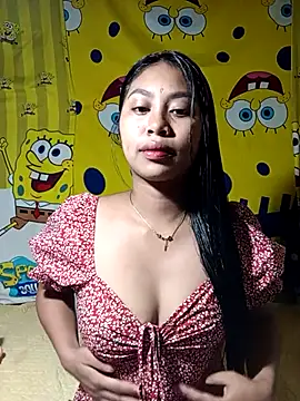 Snapshot of UrSweetAsianLady_02 chatting on May 5, 2026, 1:46 am UrSweetAsianLady 02 online show from May 5, 2026, 1:46 am