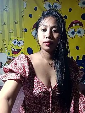 Snapshot of UrSweetAsianLady_02 chatting on May 19, 2026, 1:56 am UrSweetAsianLady 02 online show from May 19, 2026, 1:56 am