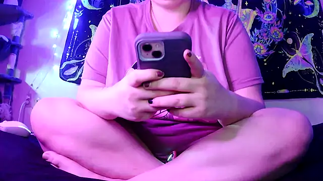 Snapshot of Princessblazed444 chatting on March 7, 2026, 6:05 pm Princessblazed444 online show from March 7, 2026, 6:05 pm