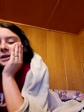 YoungLiisaxx online show from October 24, 2025, 6:32 am