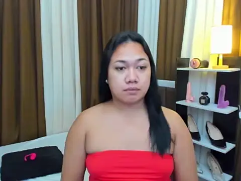 TsUncutKaren online show from October 30, 2025, 12:12 am