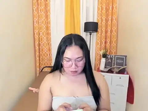 TsUncutKaren online show from March 27, 2026, 5:23 pm