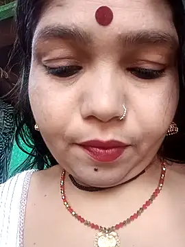 Snapshot of Priya_tyagi chatting on October 7, 2025, 6:54 am Priya tyagi online show from October 7, 2025, 6:54 am