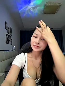 -Xu-ka- online show from November 8, 2025, 2:17 pm