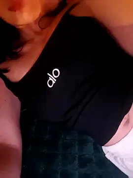 Snapshot of Mlemmz chatting on February 23, 2026, 4:37 pm Mlemmz online show from February 23, 2026, 4:37 pm