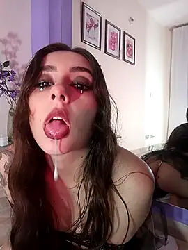 Snapshot of sharlot24 chatting on October 21, 2025, 3:29 am sharlot24 online show from October 21, 2025, 3:29 am