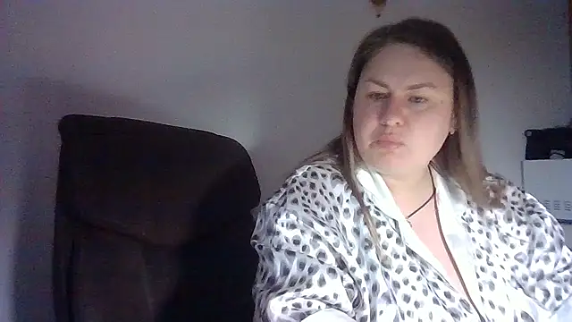 Snapshot of MartaXLove chatting on September 8, 2025, 3:55 pm MartaXLove online show from September 8, 2025, 3:55 pm